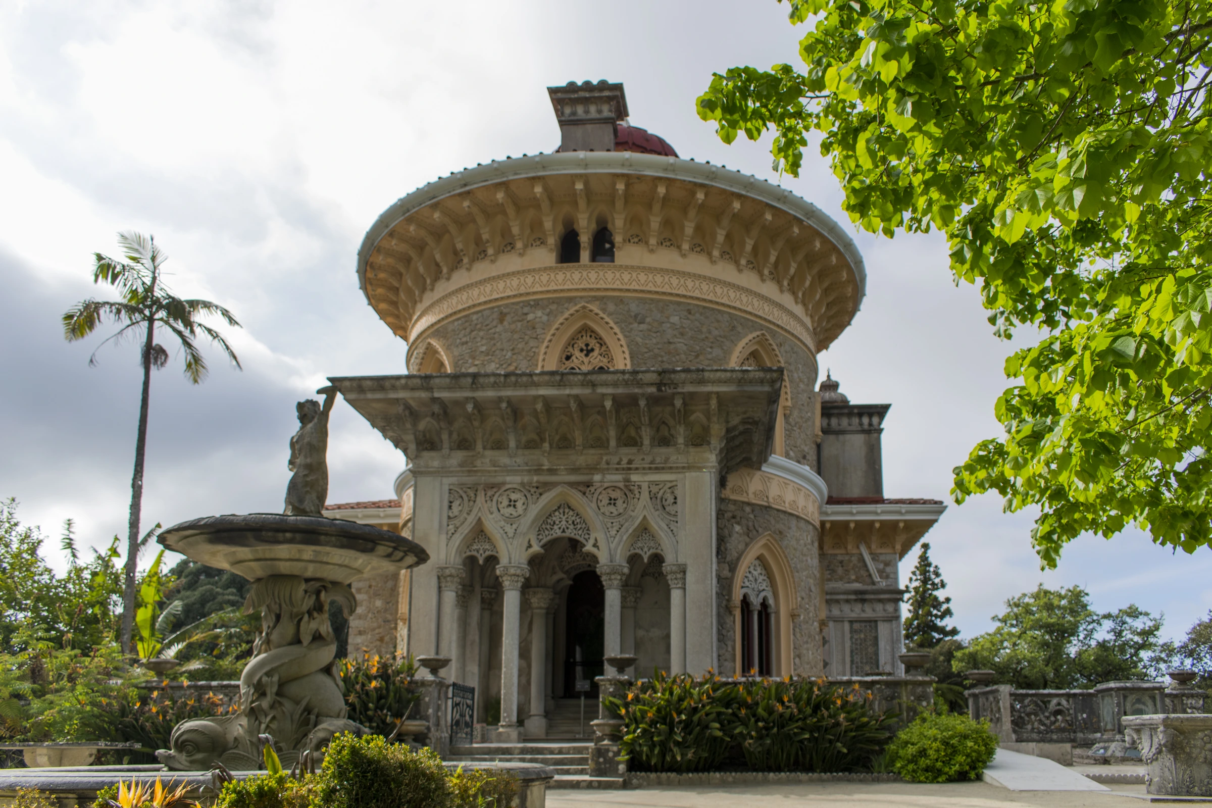 Carved arches and circular facade of Monserrate Palace, before restoration works